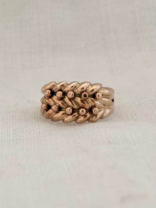 .1900 .375 .9ct antique Chester gold hallmark Keeper knot plated weave pattern Etruscan revival sweetheart commitment token gold ring
