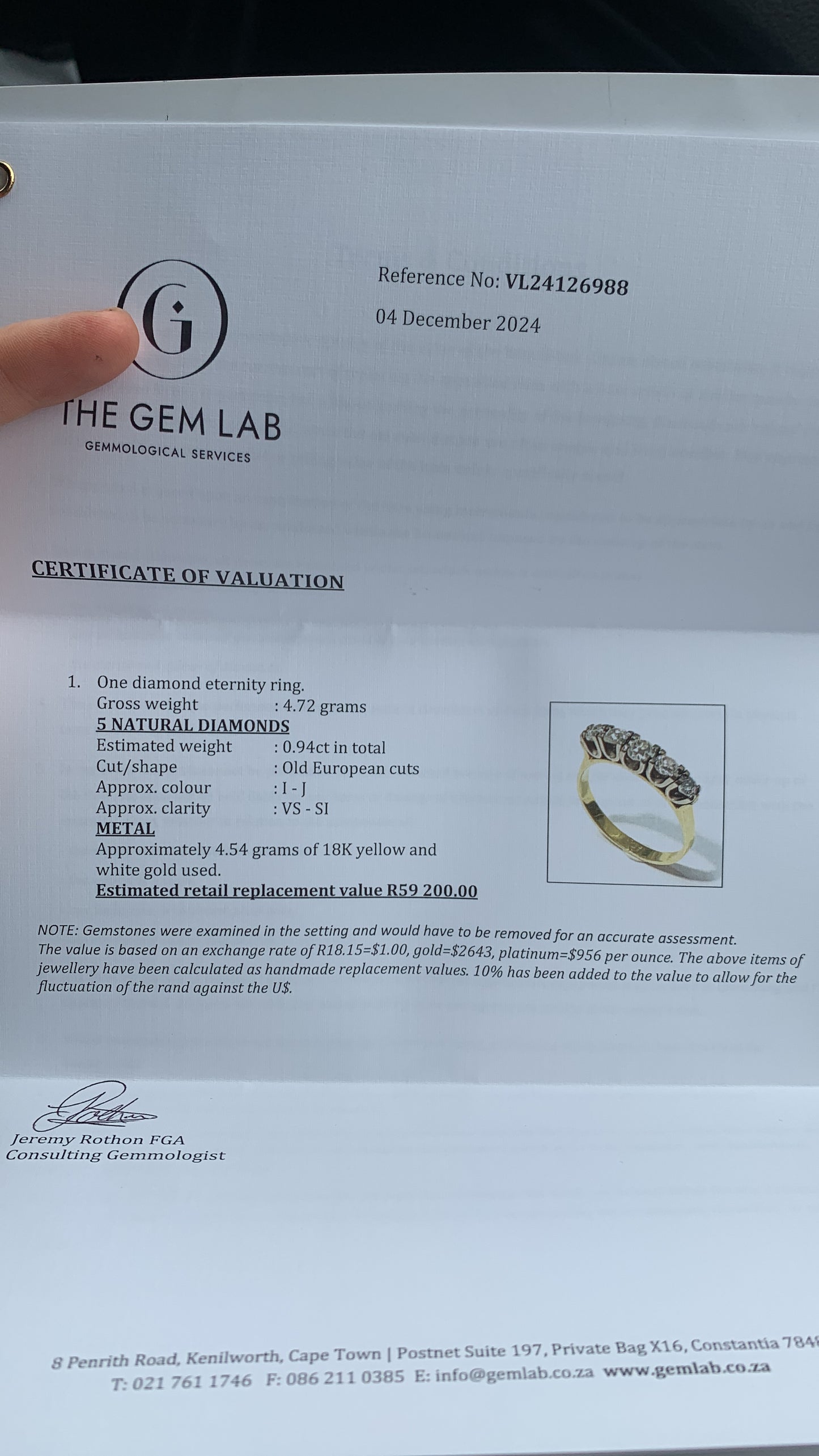 .750 18ct yellow gold 0.94ct weighted luxurious 5 diamond half eternity glorious heirloom ring