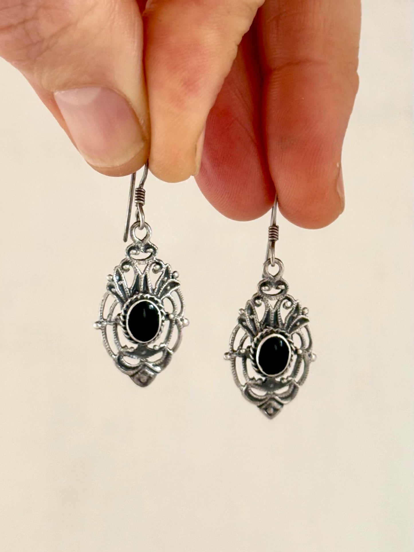 .925 boho filigree open work dangle onyx gemstone sterling silver romantic drop earrings