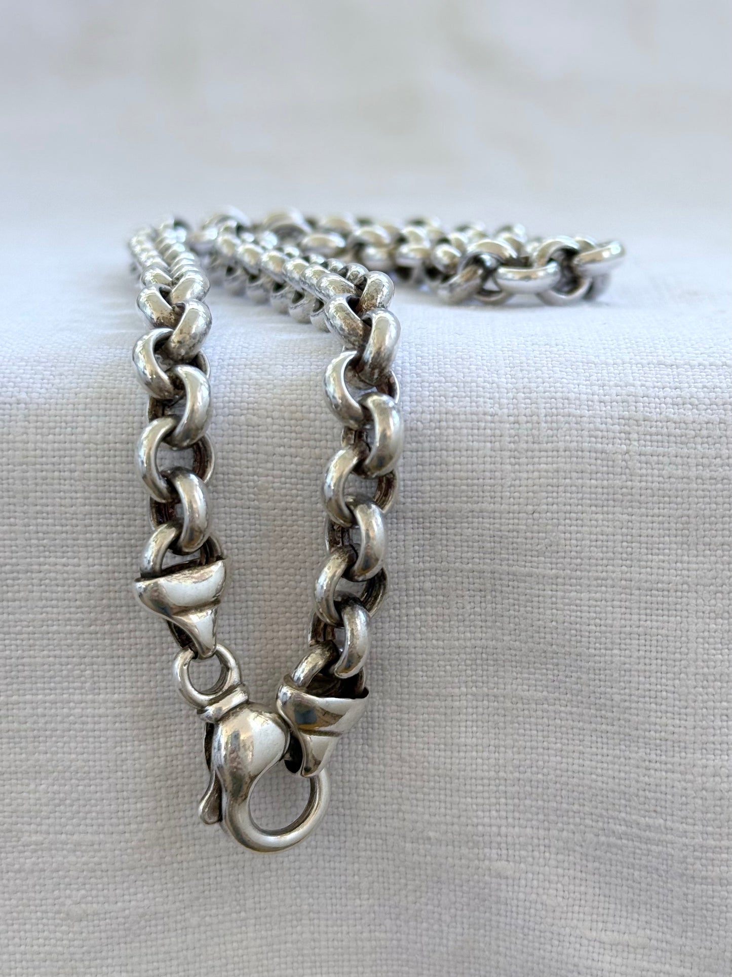 .925 classic modernist silver set chunky sterling silver oversized Rolo link modern lobster clasp modern silver chain necklace