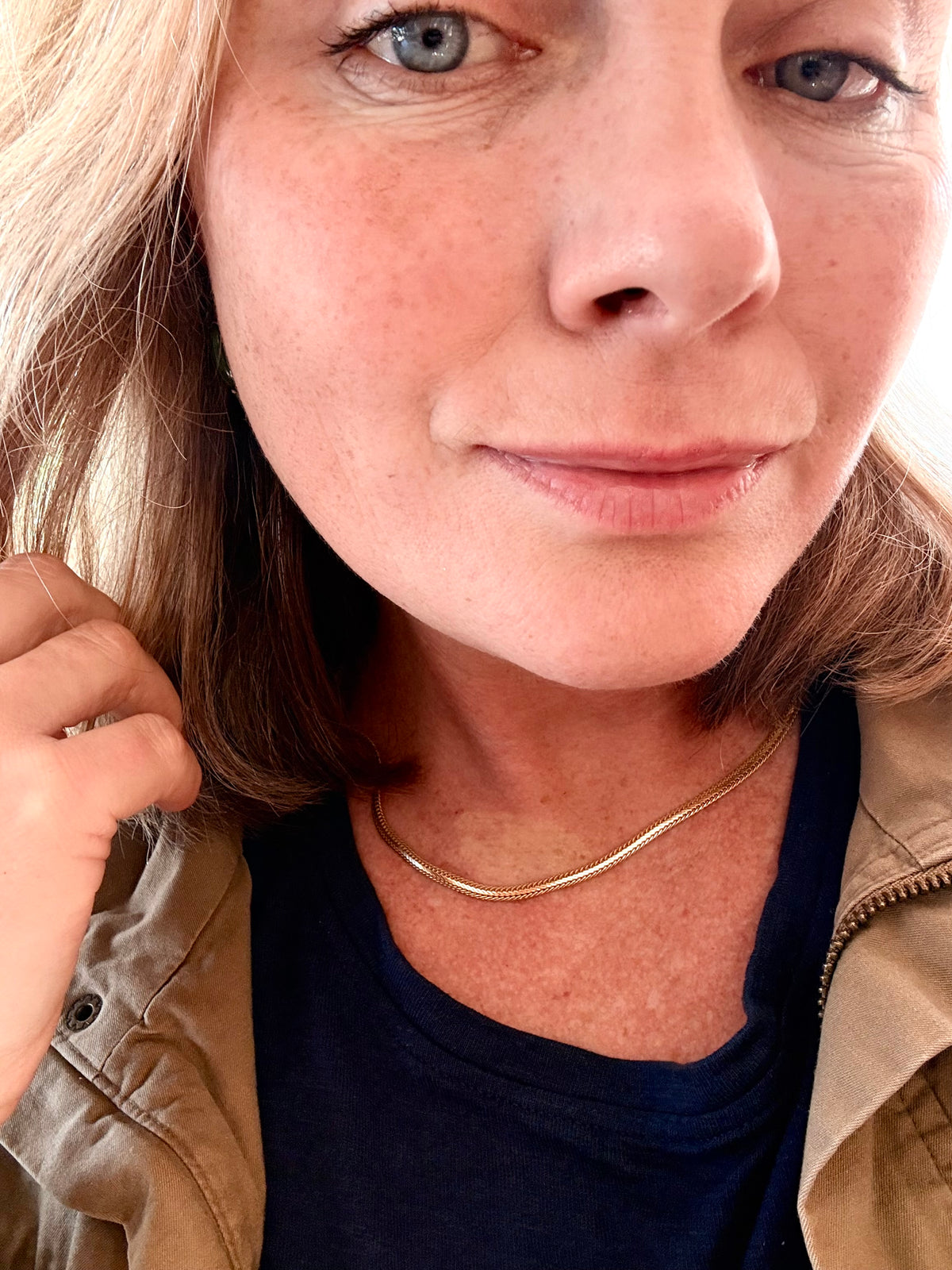 .1980s .1990s .375 .9ct gold classic solid flat snake chain tight link modernist yellow gold classic snake chain necklace