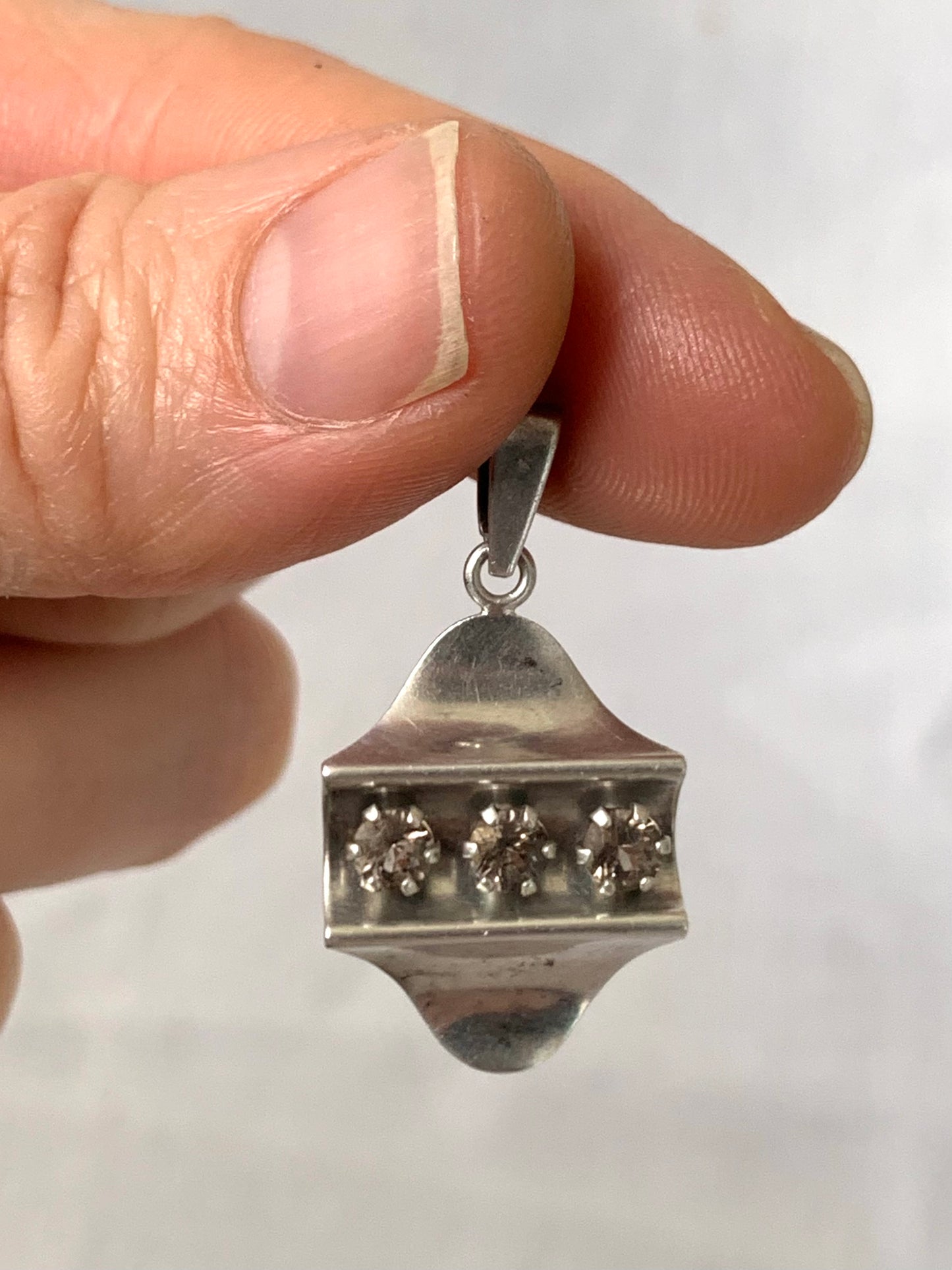 .925 1960s Elis Kauppi Kupittaan Kulta Finland solid silver modernist Smoky Smokey Quartz gemstone geometric Finish MCM designer pendant.