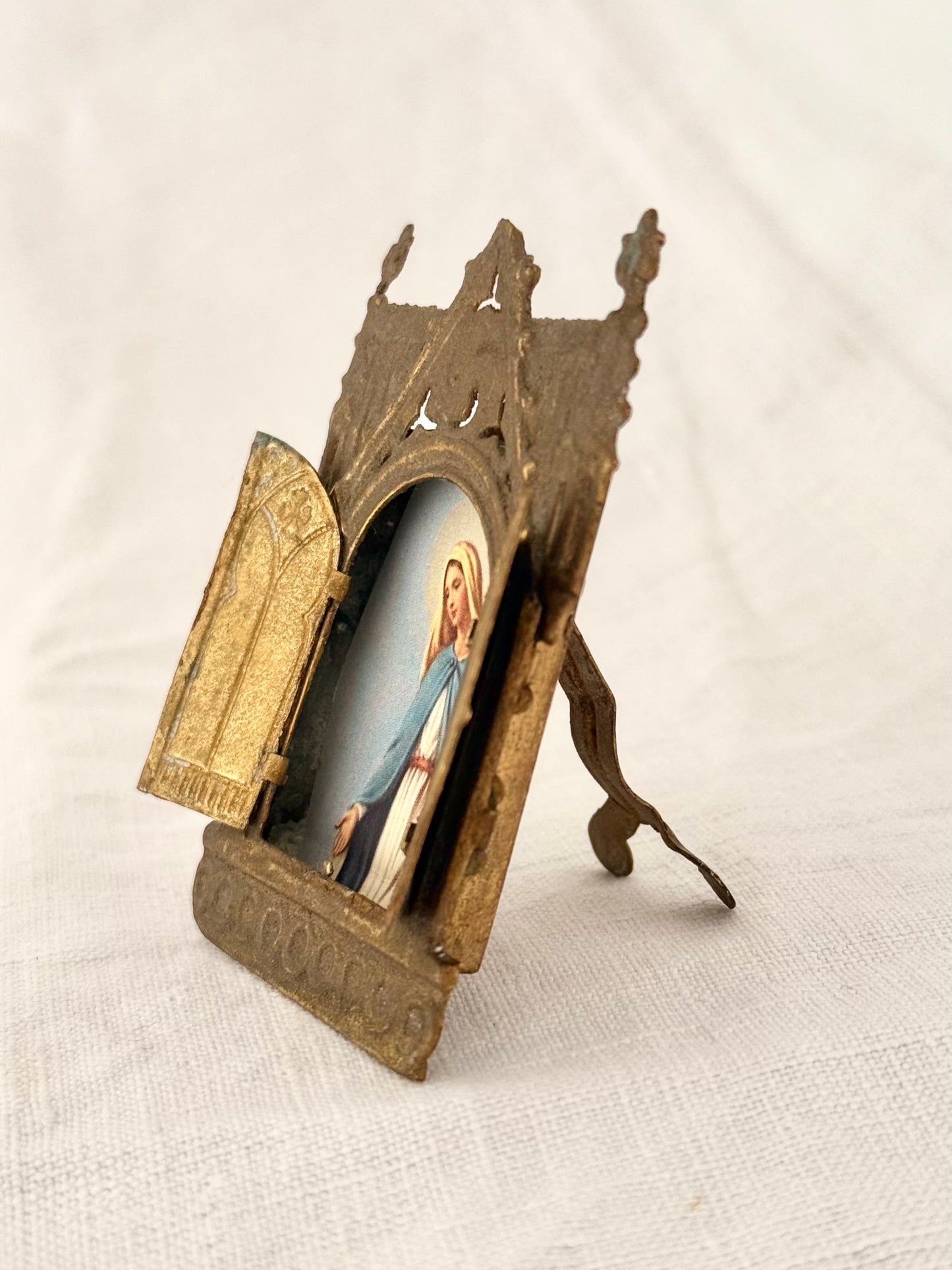 .1900s antique Catholic gold vermeil home alter triptych travelling chapel icon alter of Holy Virgin Mary