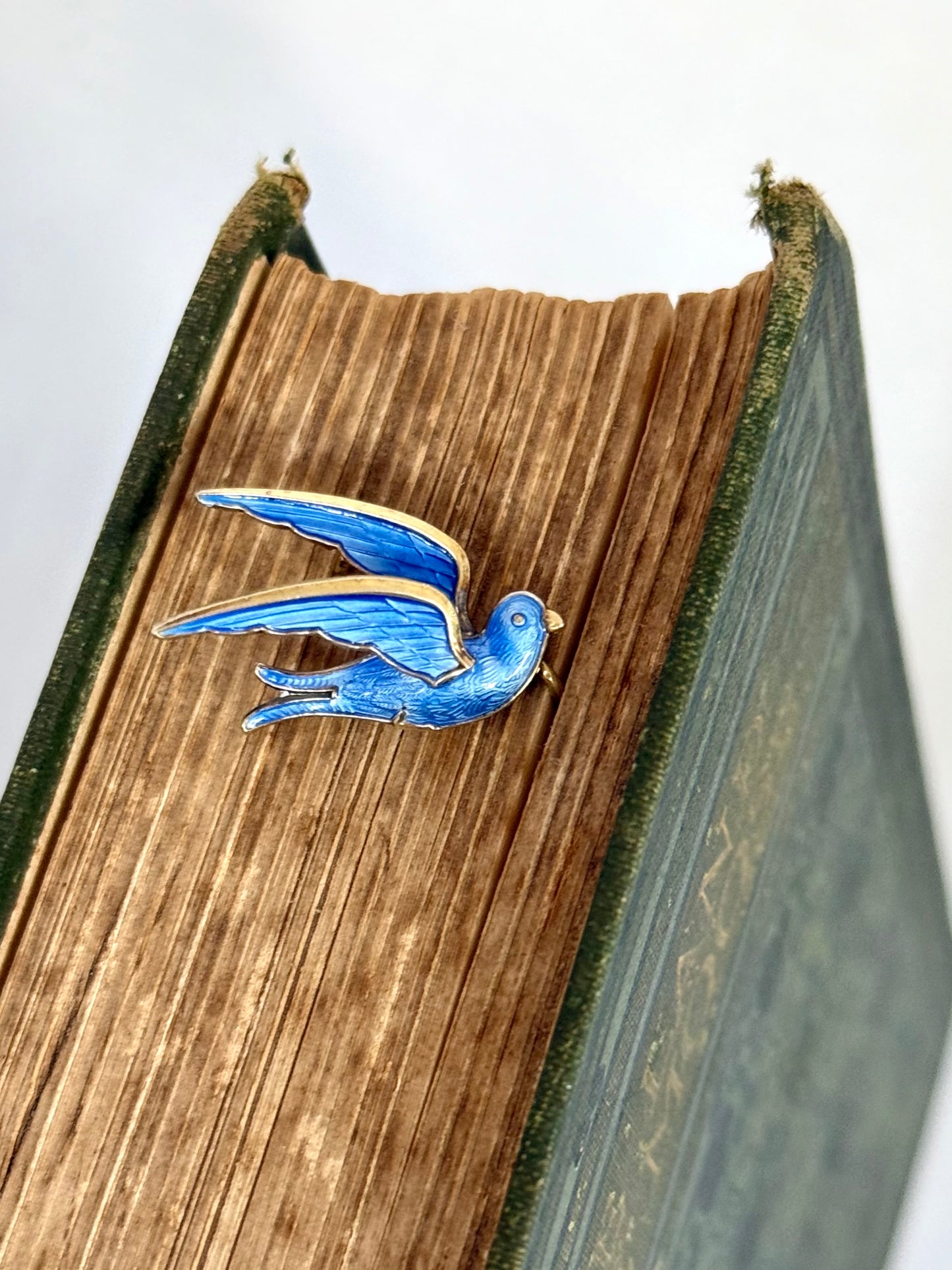 .1950s collectors bird dove royal blue enamel brooch by Hans Myhre of Oslo Norway