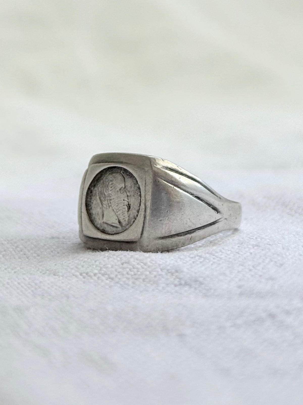 .1970s .925 silver classic revival Mexican Emperor Maximilian silver signet seal ring