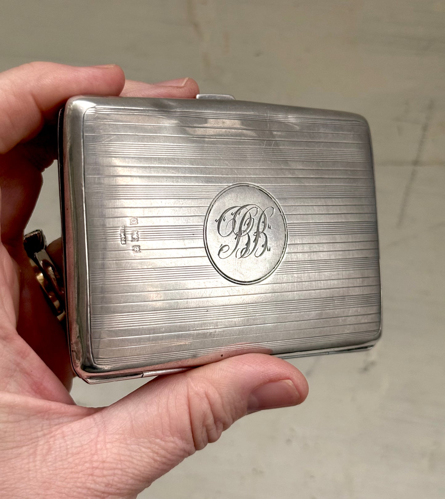 .1938 .925 Art Deco Birmingham hallmarked solid sterling silver pin stripe engine turned engraved heritage card case cigarette case