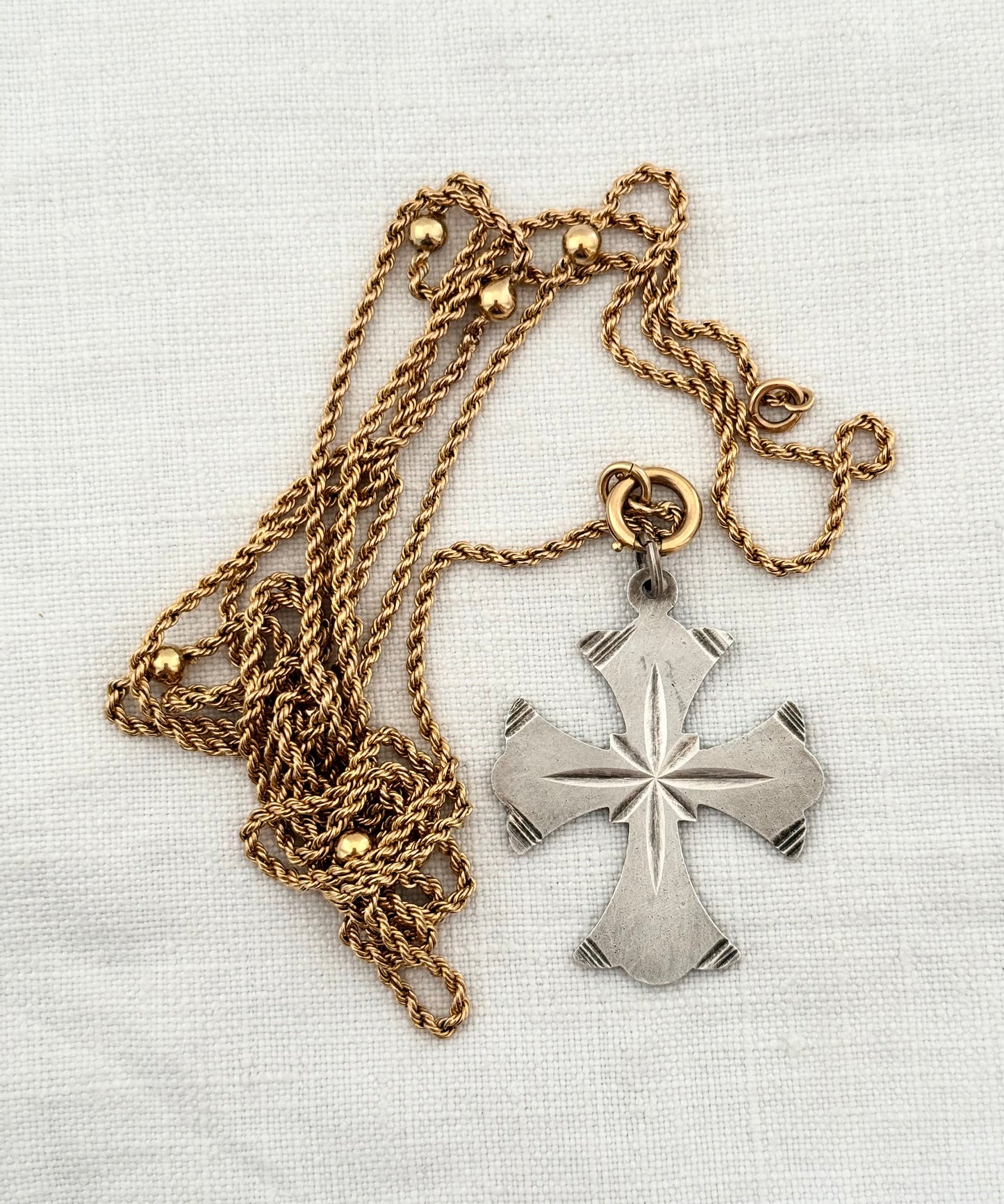 .1970s .950 Patonce Cross quality hand made solid silver modernist vintage large cross religious token pendant.