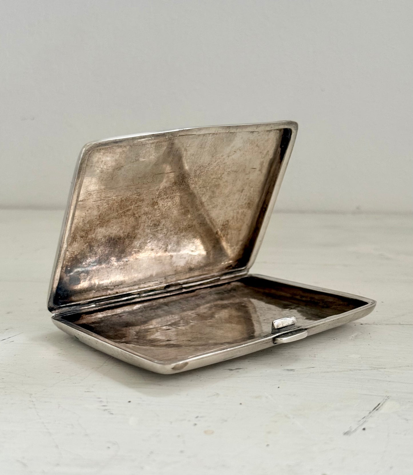.1938 .925 Art Deco Birmingham hallmarked solid sterling silver pin stripe engine turned engraved heritage card case cigarette case