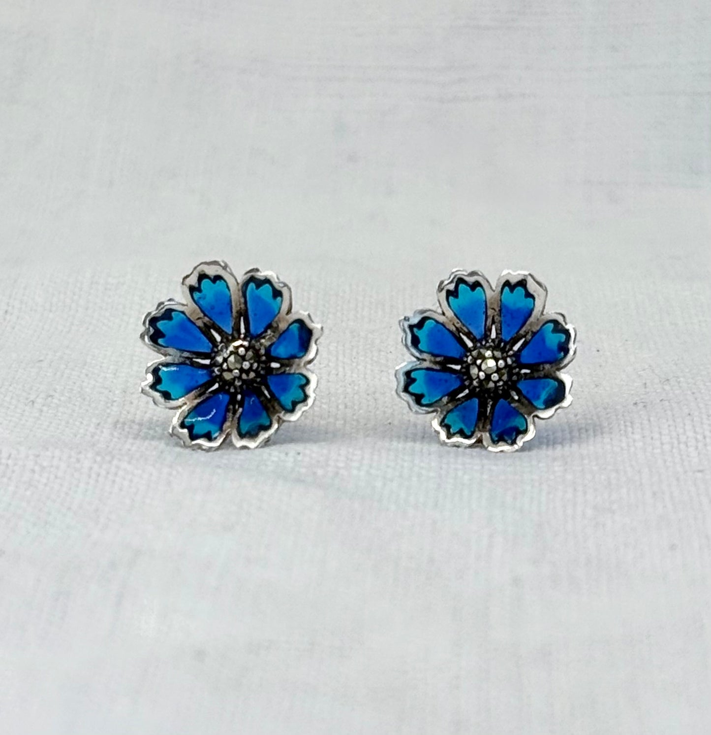 .1990s .925 silver and Plique a Jour enamel Daisy Marcasite gemstone post stud push in earrings