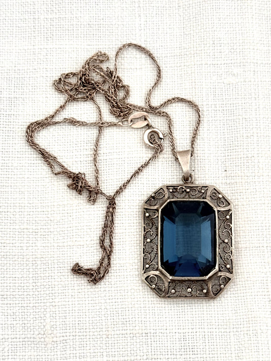 .1930s .1940s .925 silver late Art Deco Sapphire blue faceted paste gemstone pendant on silver chain