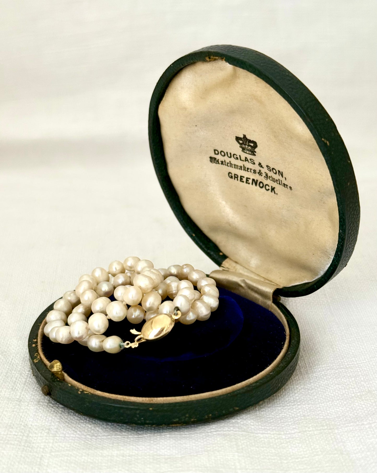 .375 .40cm long .9ct gold heirloom pearlescent pearl string of luxury real pearls necklace