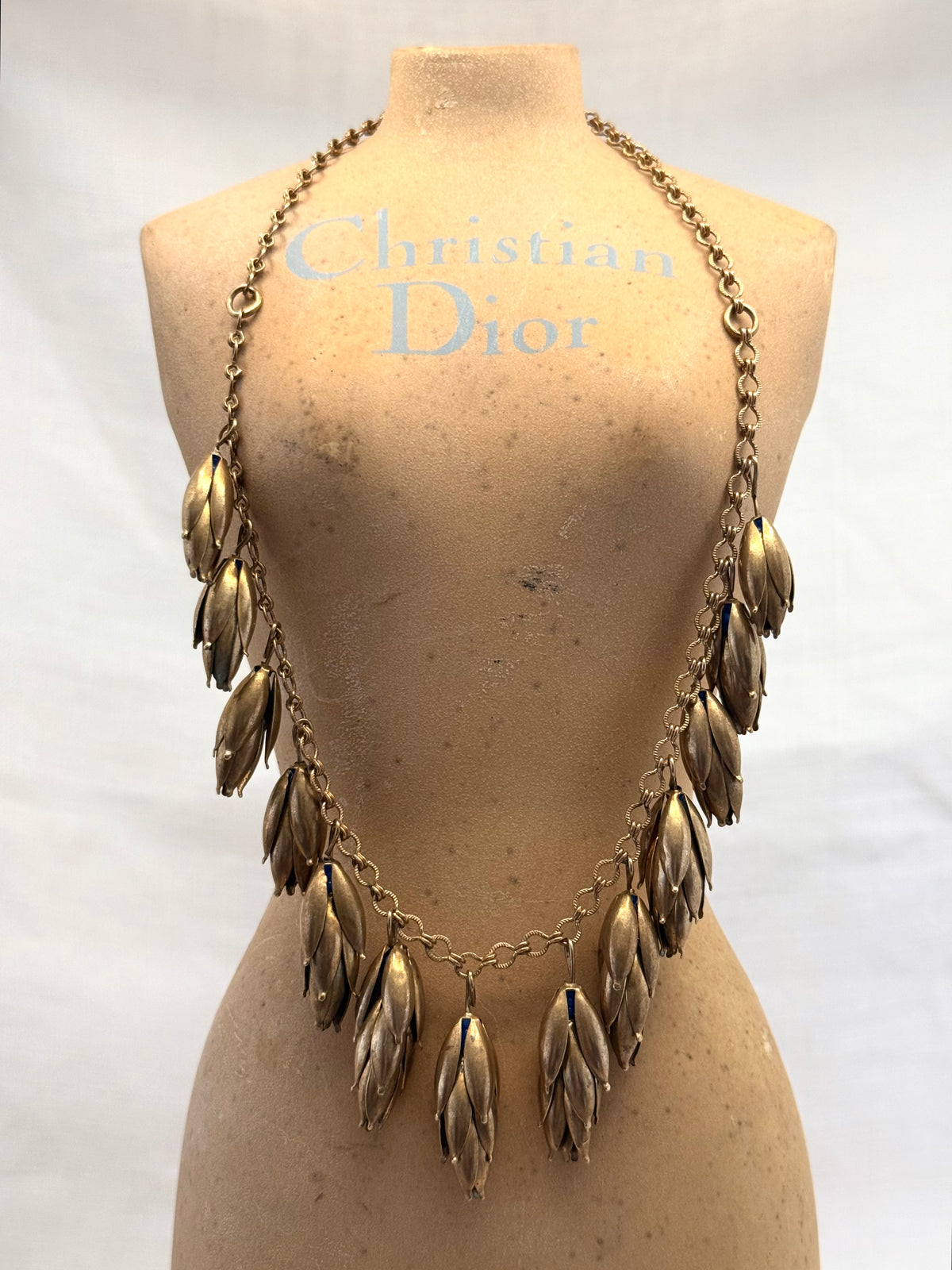 .1940s arts and crafts bronze flower pod seed pod fancy link dangle chocker chain Scandinavian necklace