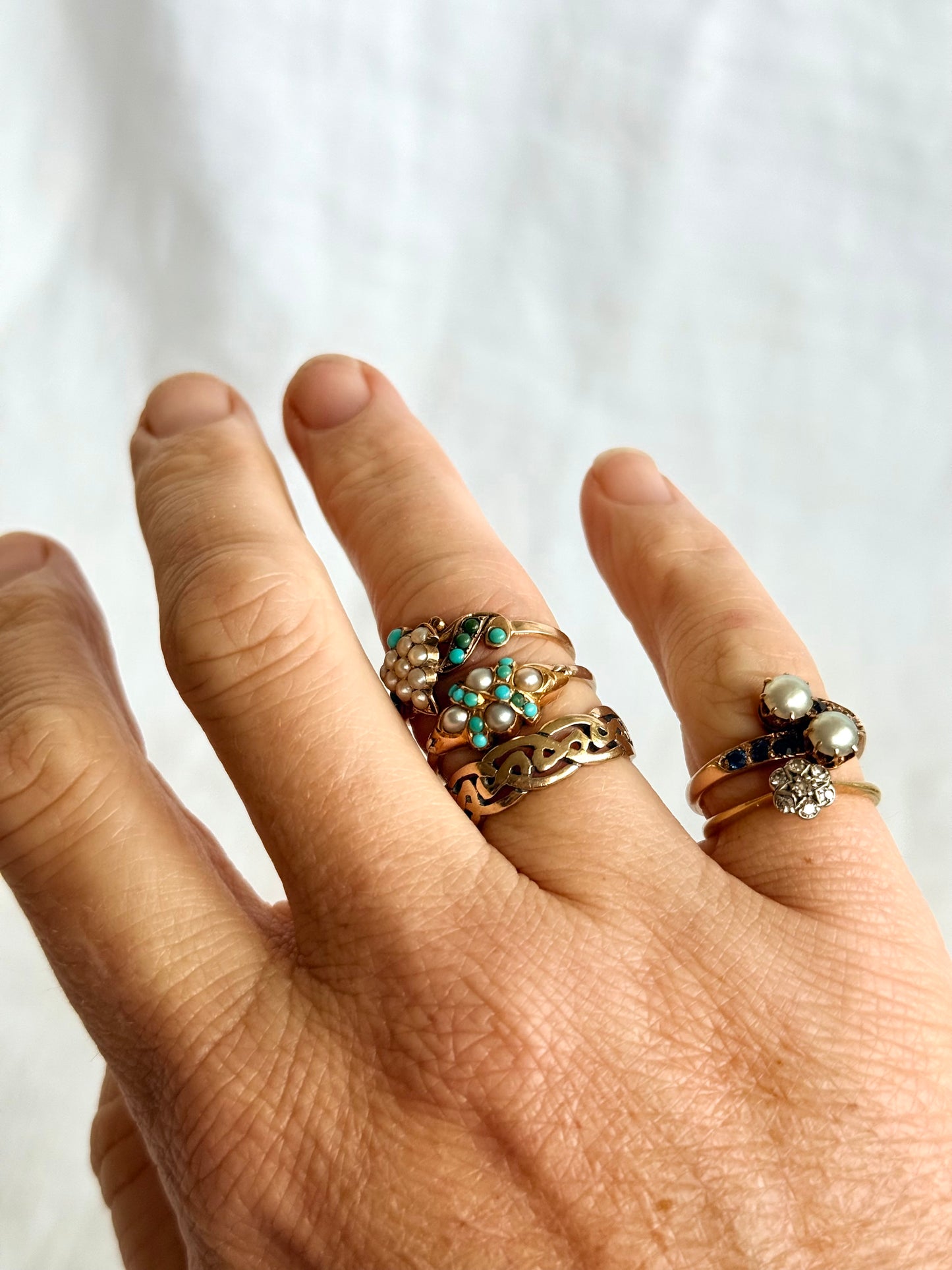 .1900s .1960s .375 .9ct Celtic Weave Traditional Irish Welsh love token sweetheart commitment token gold ring band