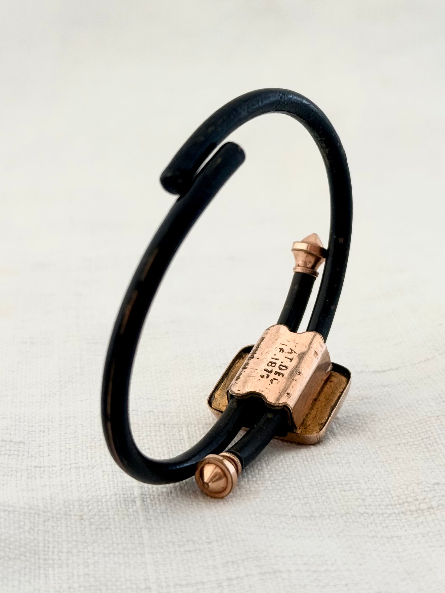.1870s antique rare Victorian Gold Filled Onyx Gemstone Wedding or Mourning Bypass spring clasp bangle bracelet