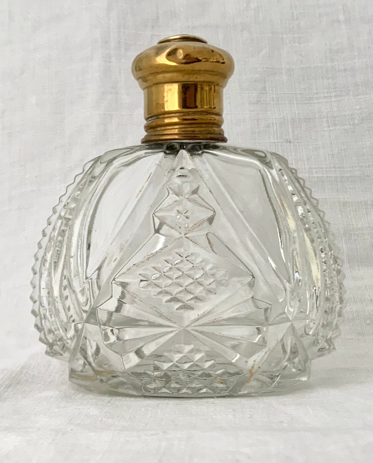 1900s Victorian Edwardian ornate glass and gold brass top beautiful perfume vessel bottle.
