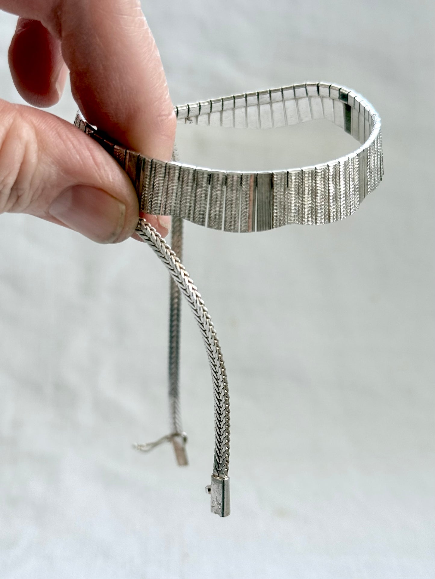 .1960s .1970s .925 Cleopatra Bib styled Scallop form textured form Mid Century Modern bib sterling silver necklace