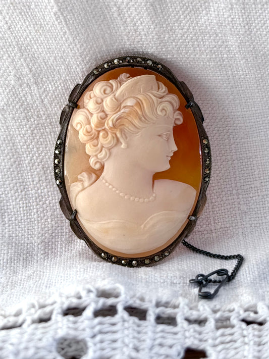 .1930s 1940s .800 silver cameo hand carved exceptional vintage romantic cameo dame shell silver marcasite brooch