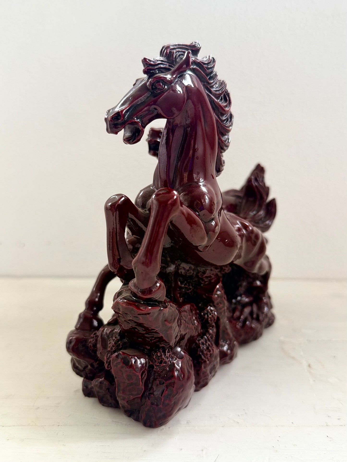 .1950s Chinese vintage red resin galloping running horses figurine statue in Feng Shui Style