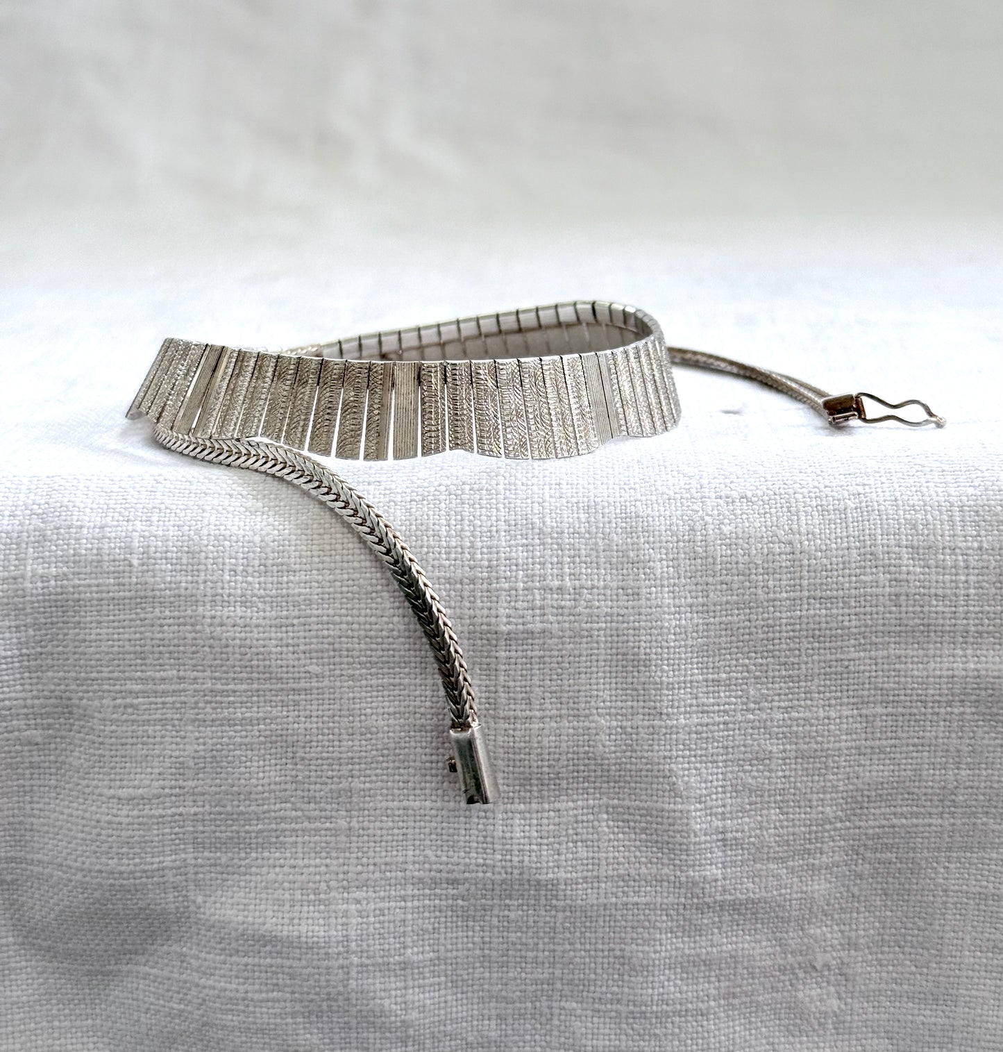 .1960s .1970s .925 Cleopatra Bib styled Scallop form textured form Mid Century Modern bib sterling silver necklace