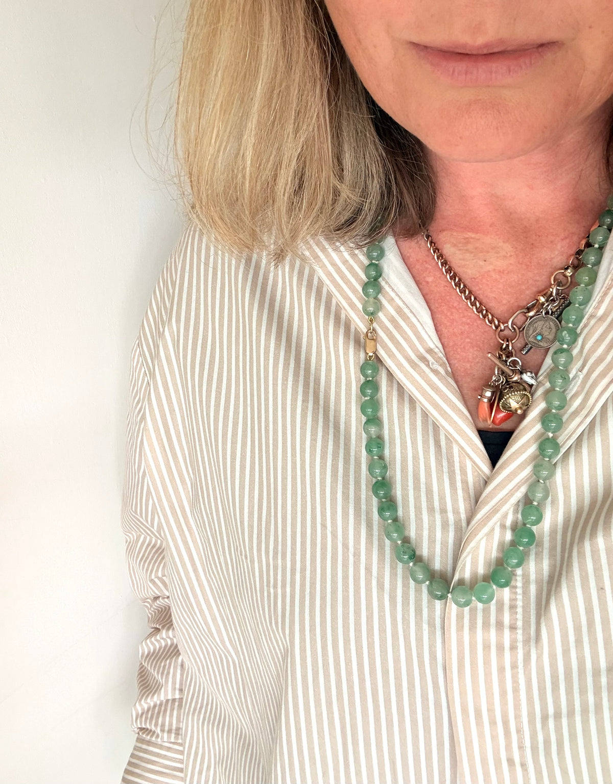 .375 .9ct gold and natural Aventurine “old Jade” long luxurious gemstone bead necklace