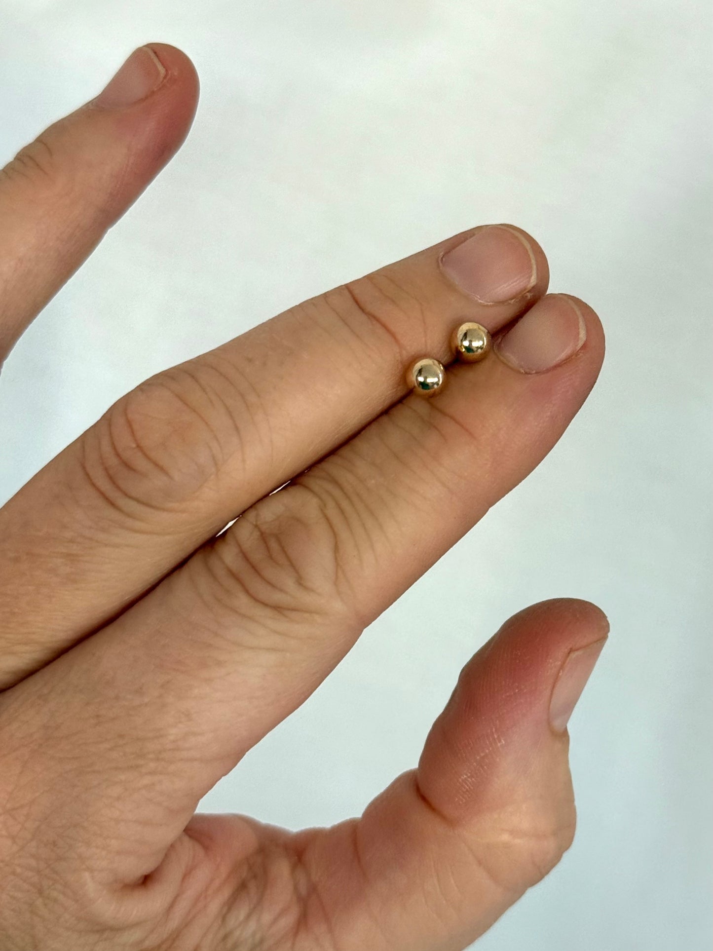 .375 .9ct ball studs classic round post stud push in yellow 9ct gold earrings