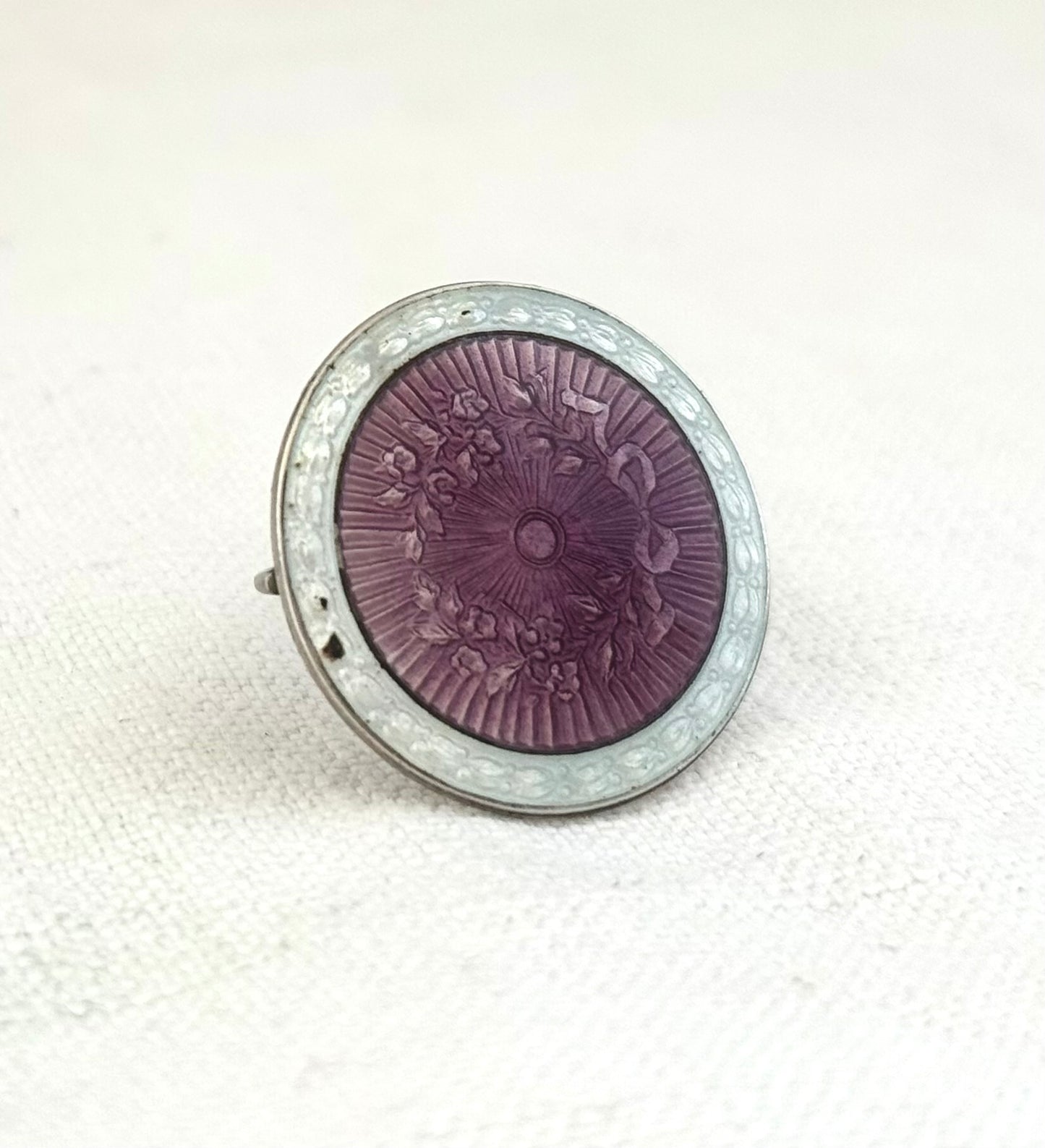 .1928 .925 Art Deco Birmingham silver lilac purple and white guilloche enamel button brooch lapel pin