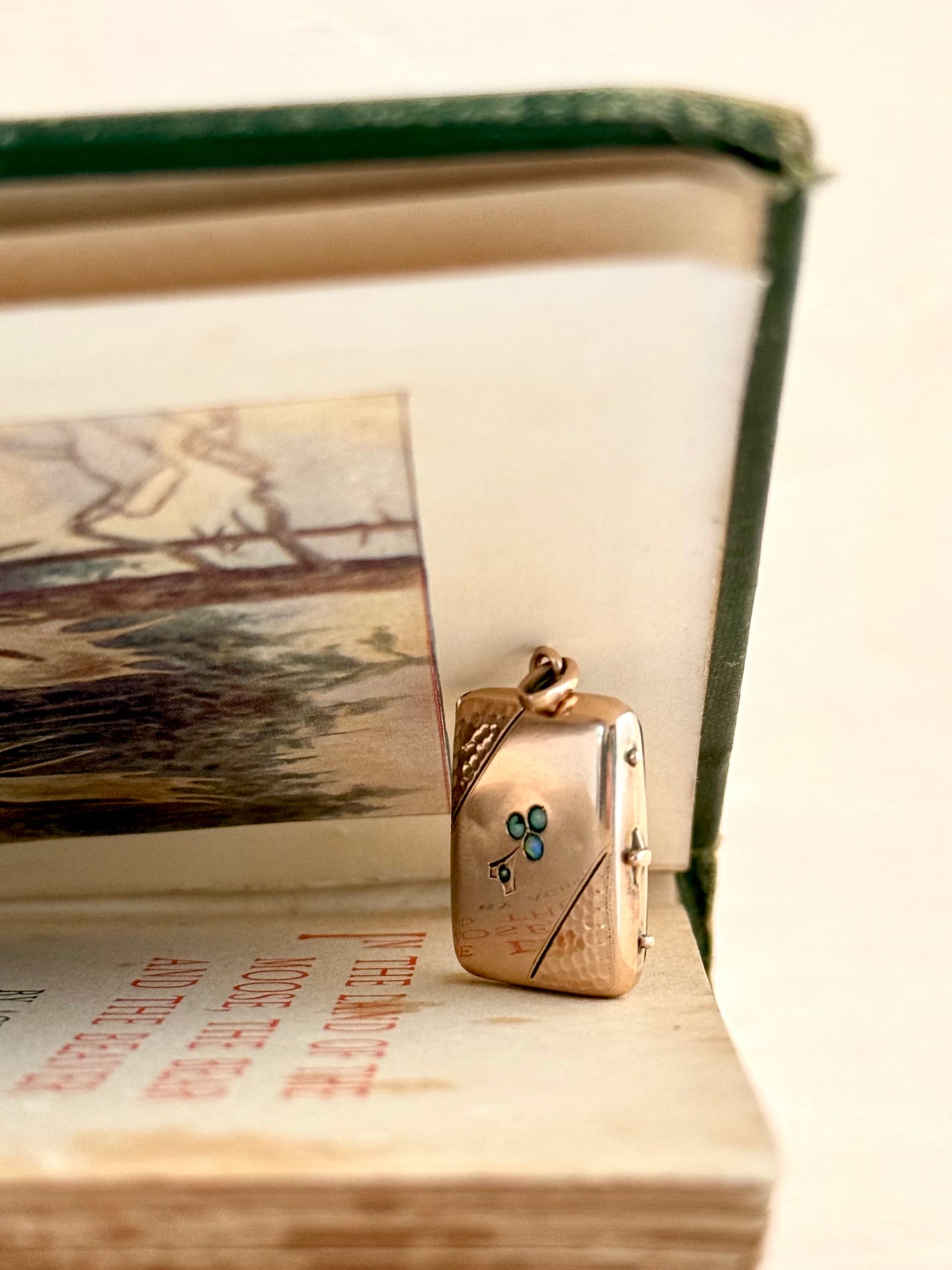 .1890s .1900s antique Victorian to Edwardian exquisite Rose Gold Cased photo locket with Opals and Pearl flower decal and Onyx gemstone back