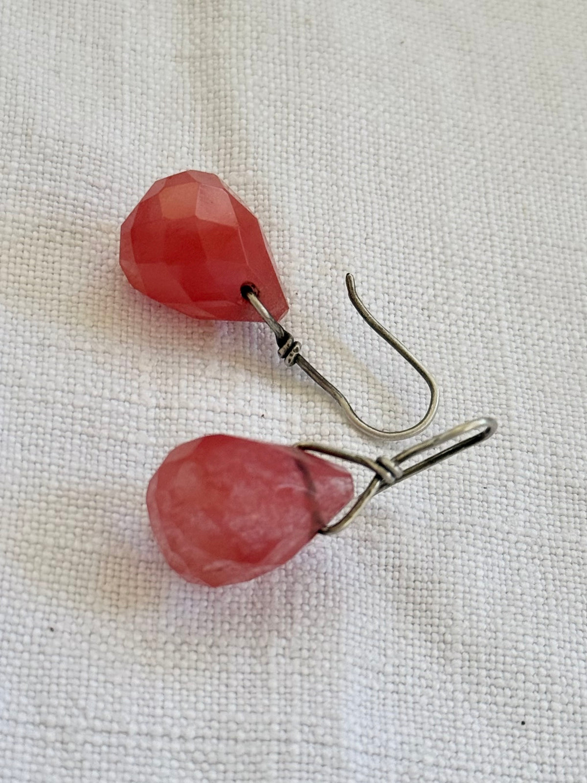 .925 Cherry Quartz gemstone Briolette teardrop silver artisan made boho drop dangle earrings