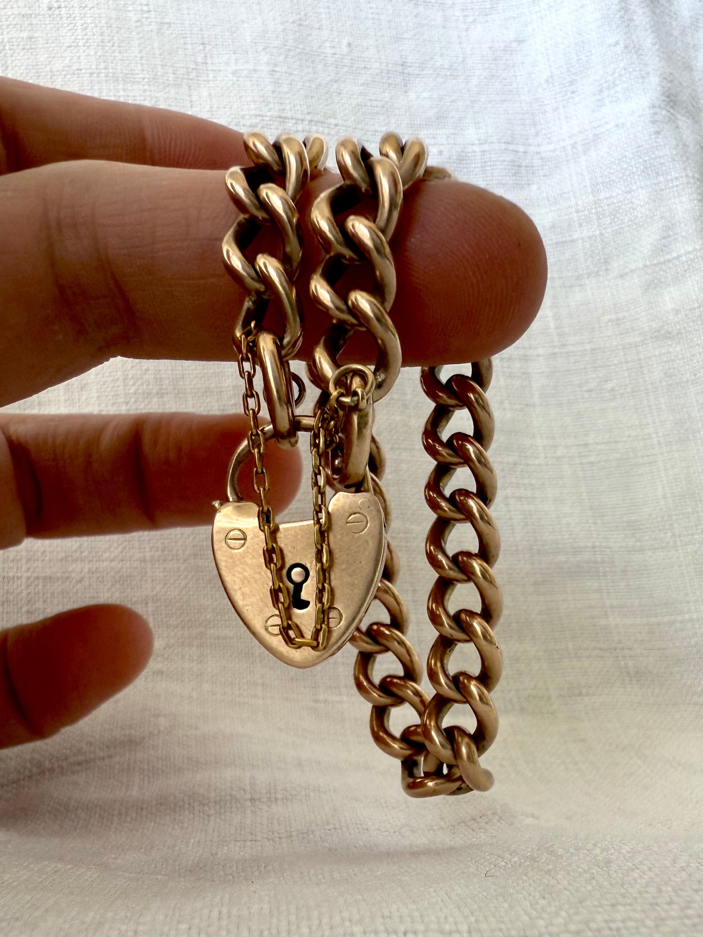 .10ct .417 solid gold 8mm chunky wide curb chain and oversized heart padlock heirloom heavy rose gold bracelet