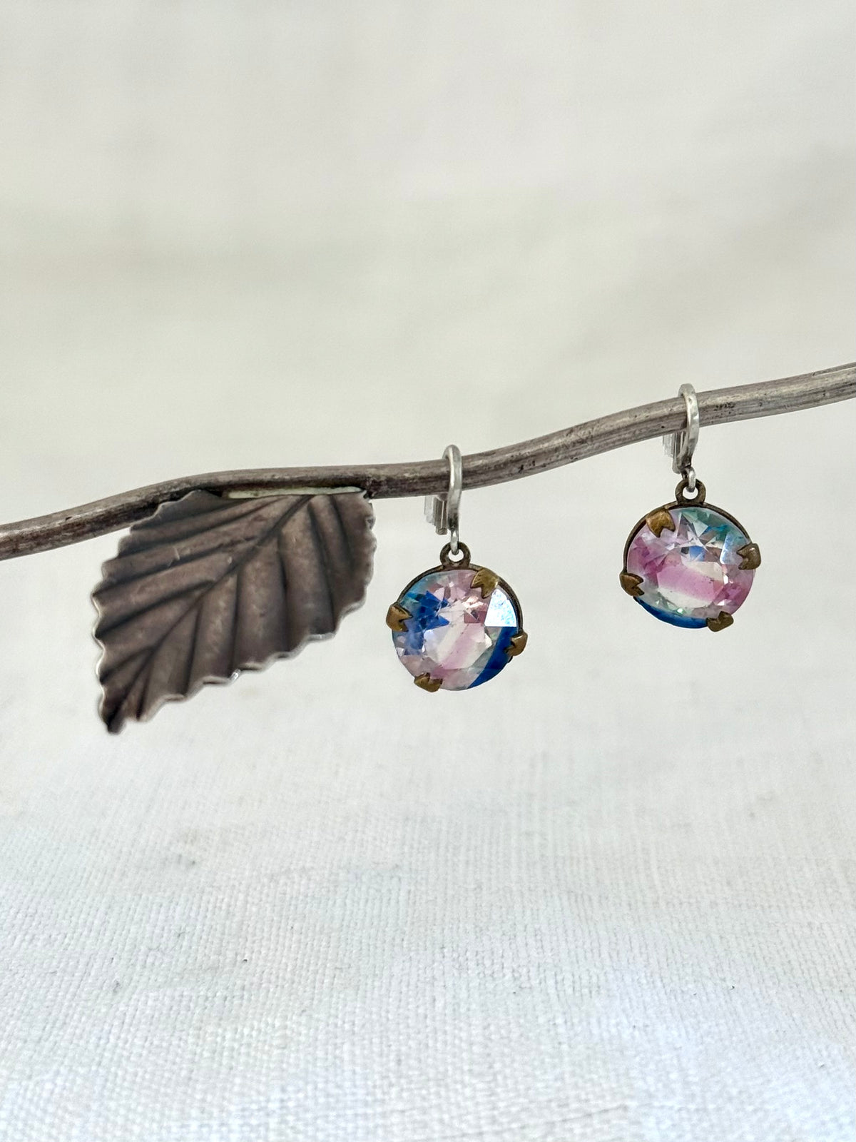 .1920s .1930s Iris Glass Riviera necklace and earring set in original presentation box