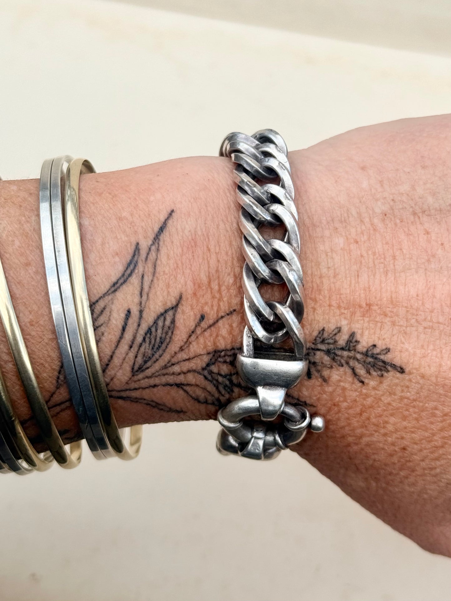 .1980s .1990s ultra chunky “fat boy” .925 wide link curb link chunky fish bone link sterling silver signoretti clasp bracelet