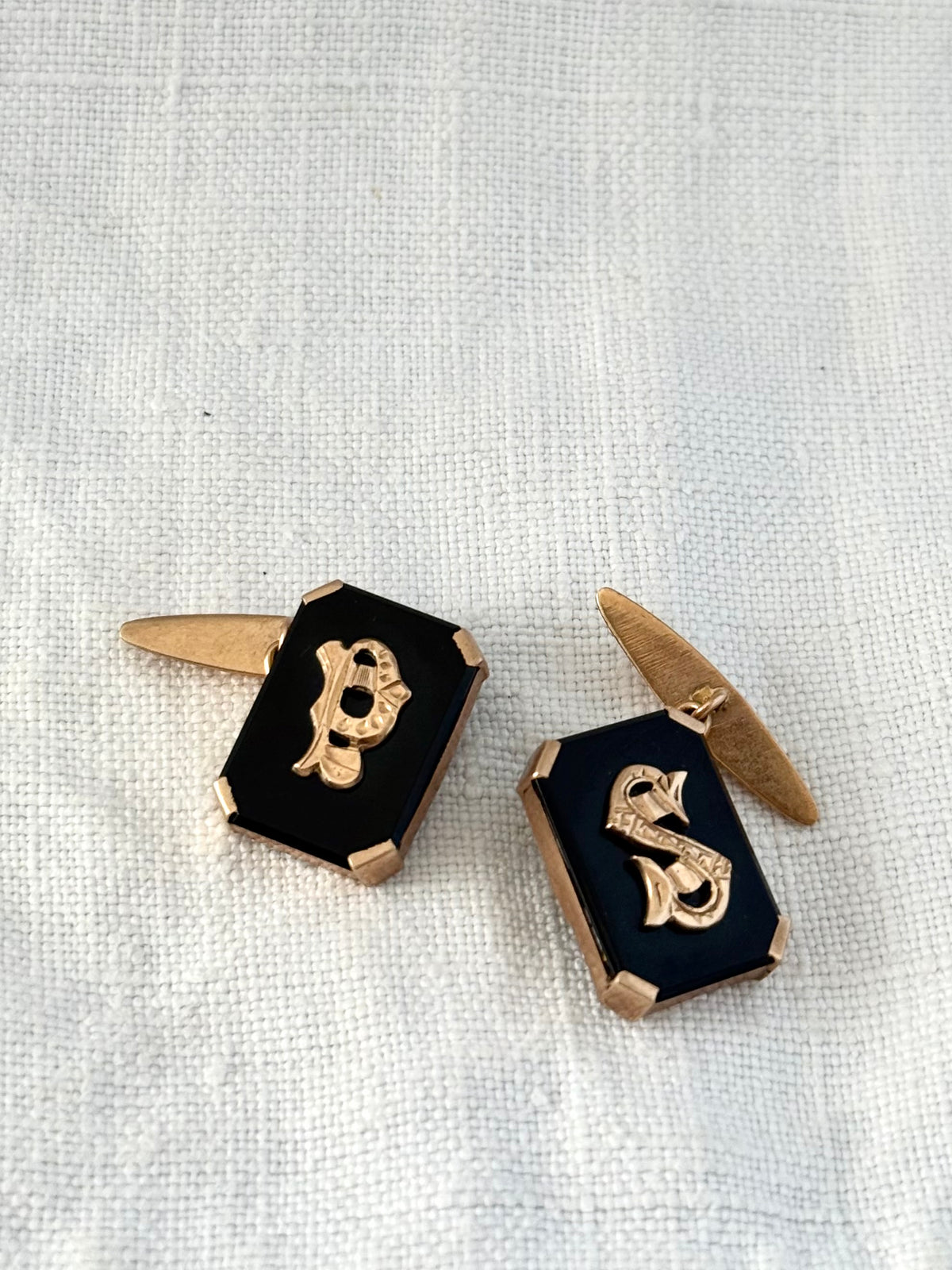 .1900s .1920s .375 .9ct Art Deco Rare antique Rose Gold and Onyx gemstone signet initial S & P cufflinks