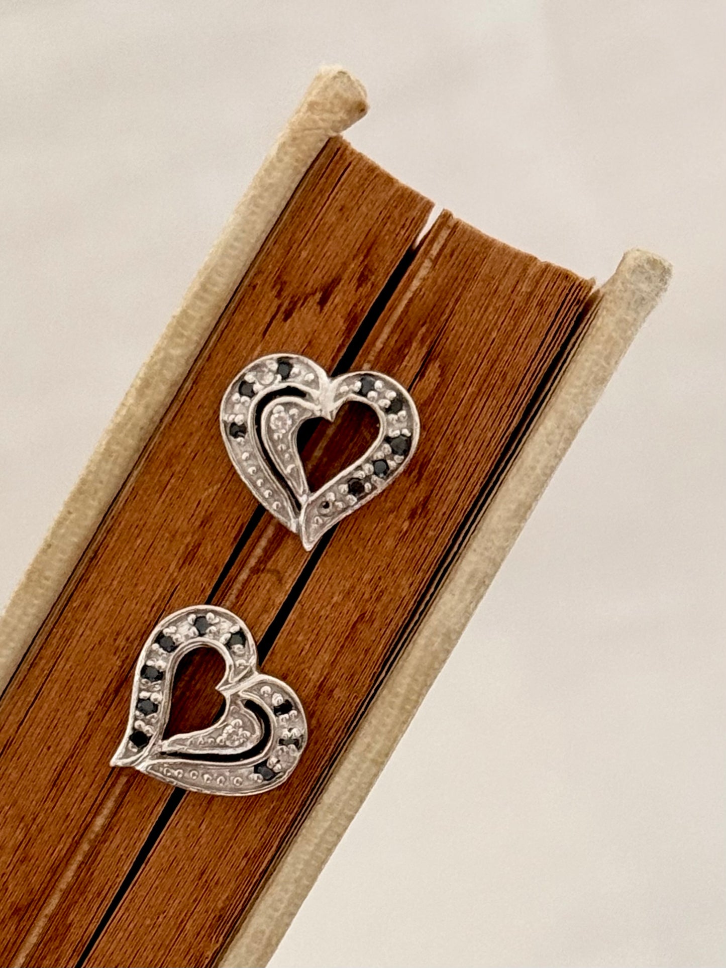 .925 heart love token blue and white stone sterling silver heart post stud earrings
