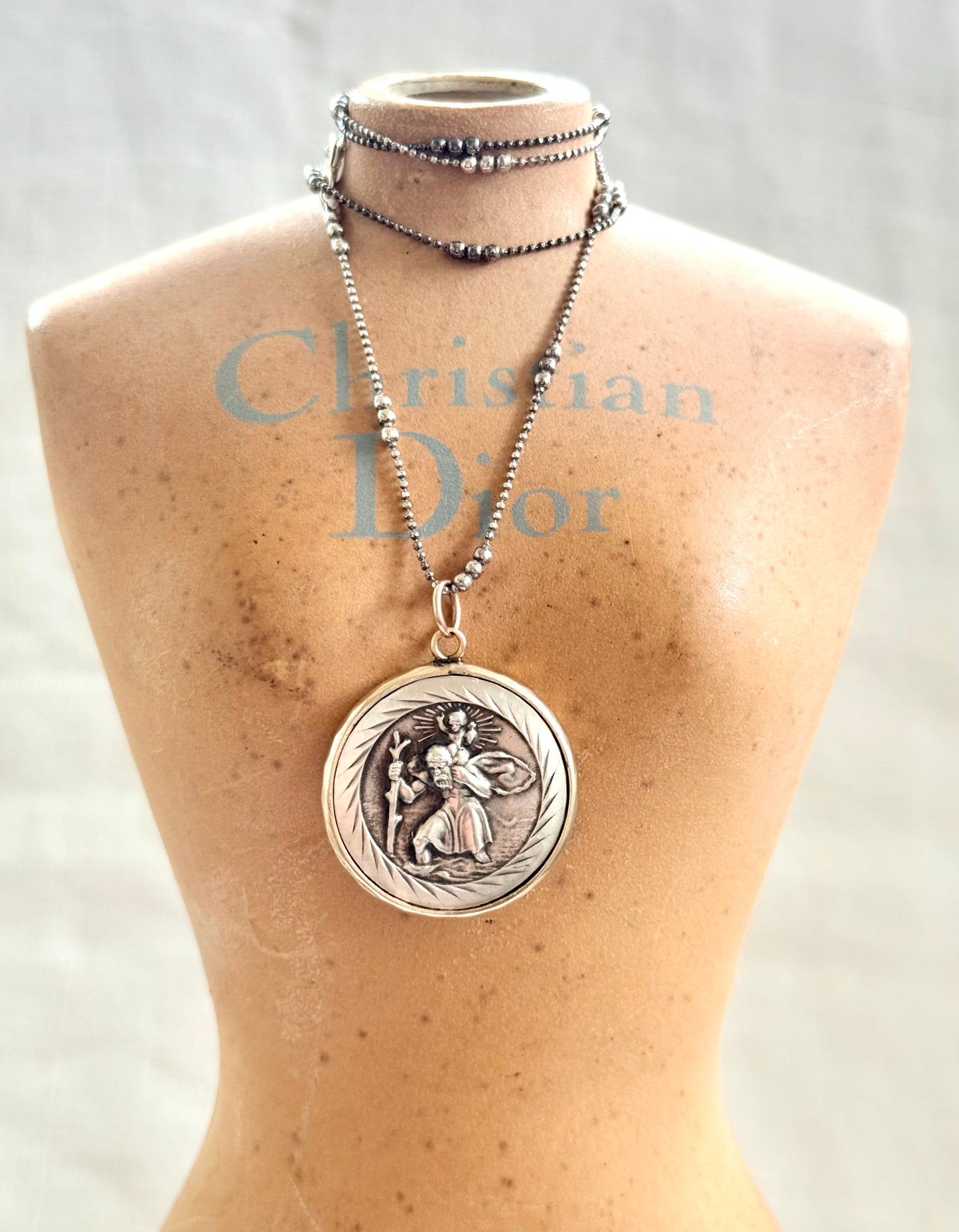 .1850s .1860s .375 gold .925 silver antique Victorian Scottish agate pebble stone pendant with St Christopher token pendant