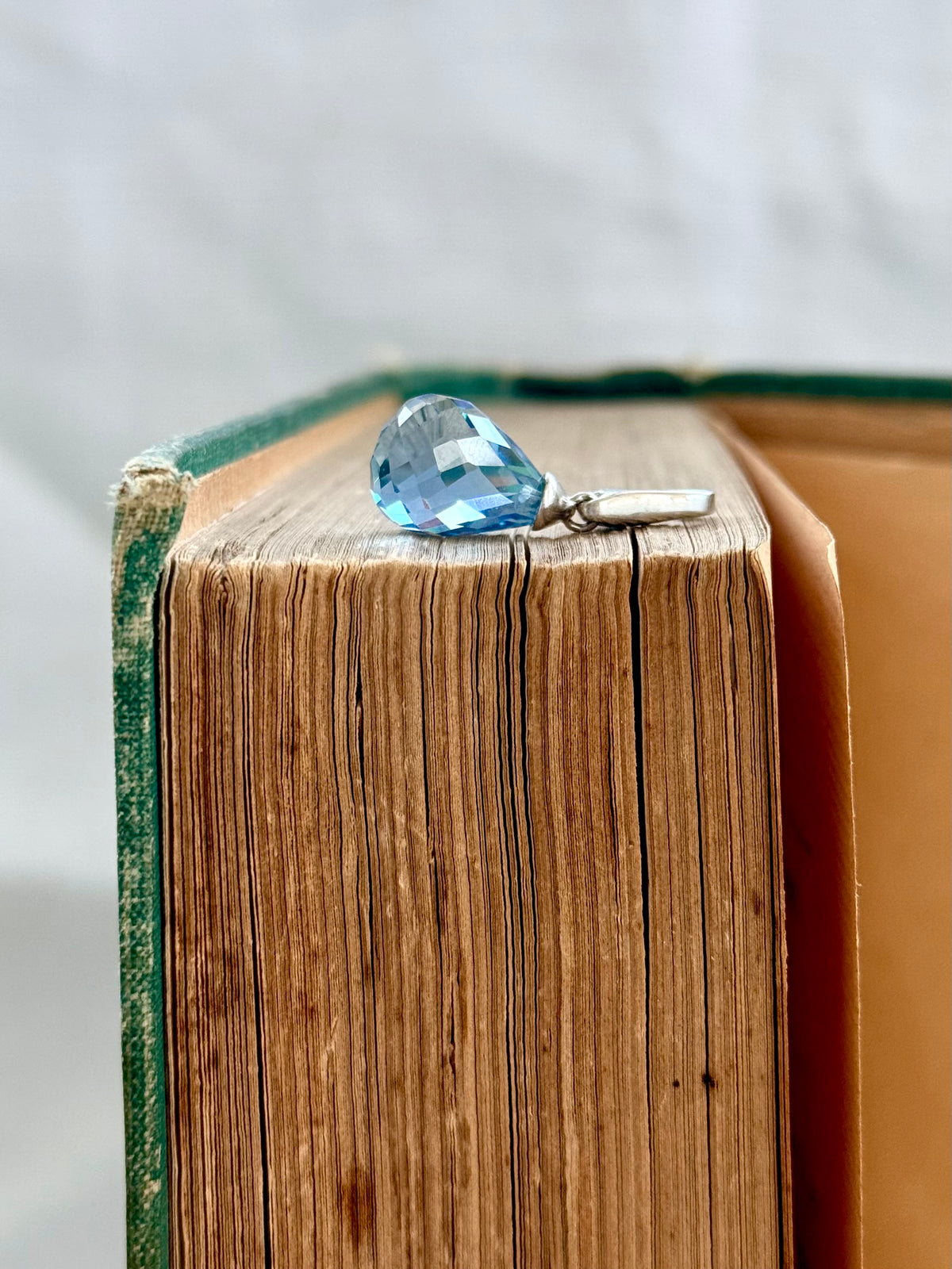 .925 Italian Giorgio Martello of Milano Italy blue teardrop crystal charm faceted briolette aqua blue clip on dangle