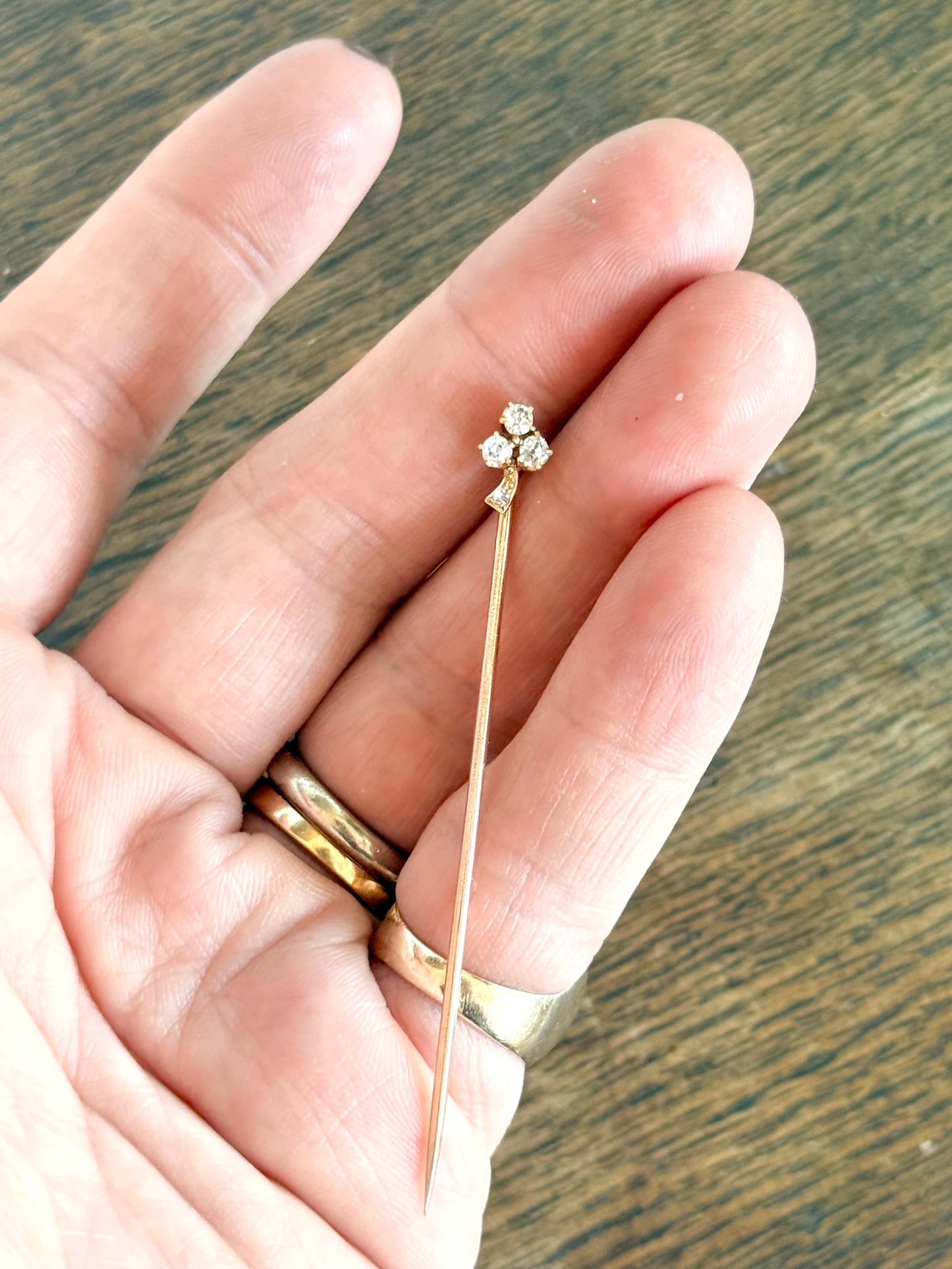 .14ct .1900s .1910s .3 leaf clover .4 diamond antique treasured hope faith love gold lapel stick pin