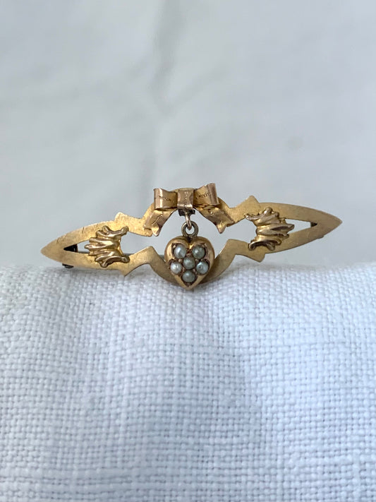 .375 1900 antique Edwardian Chester England hallmarked 9ct yellow gold heart and bow seed pearl lovers sweetheart sentimental brooch lapel pin
