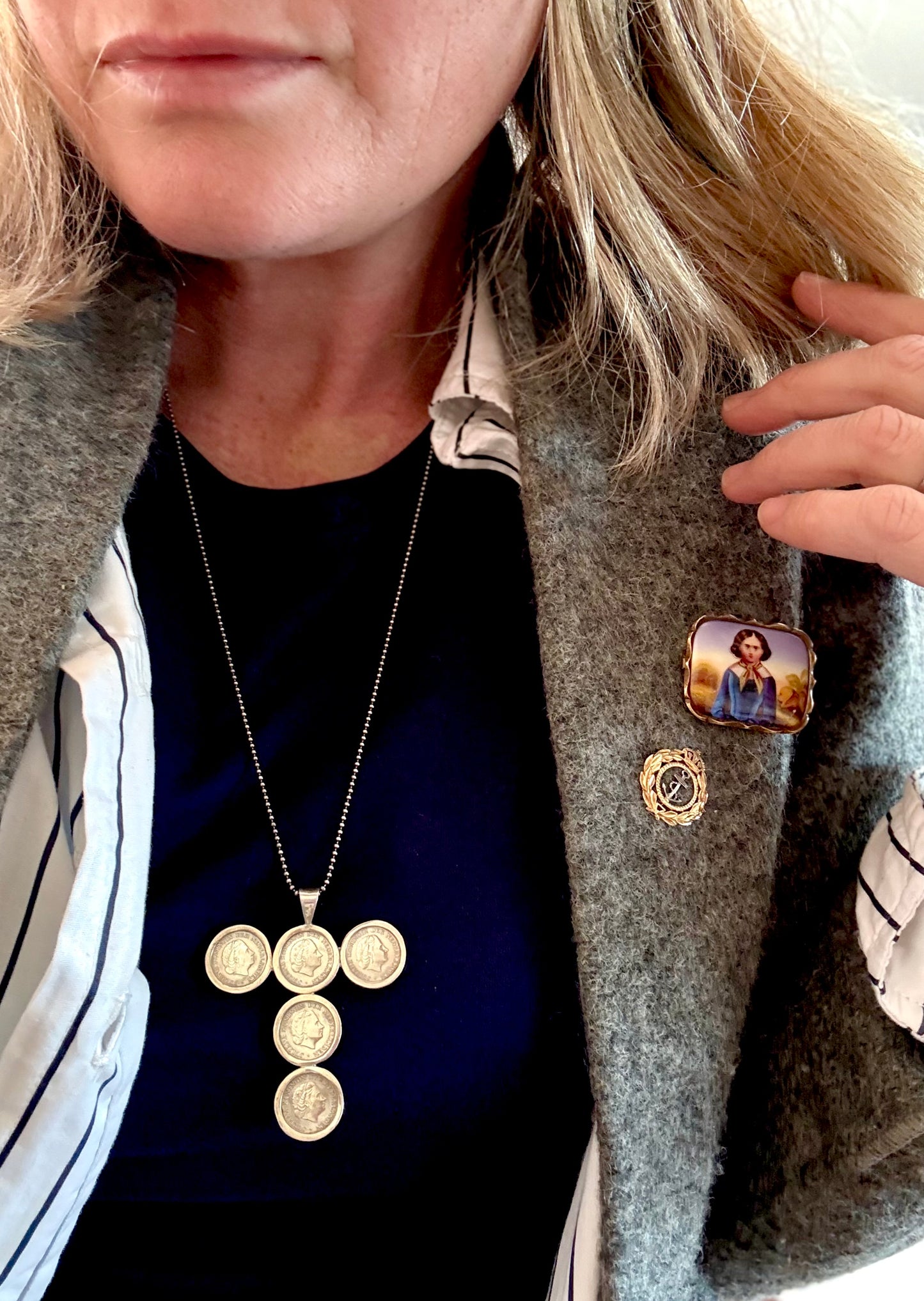 .1954 to .1980 .10 cents coin cross silver pendant on long lovely chain necklace