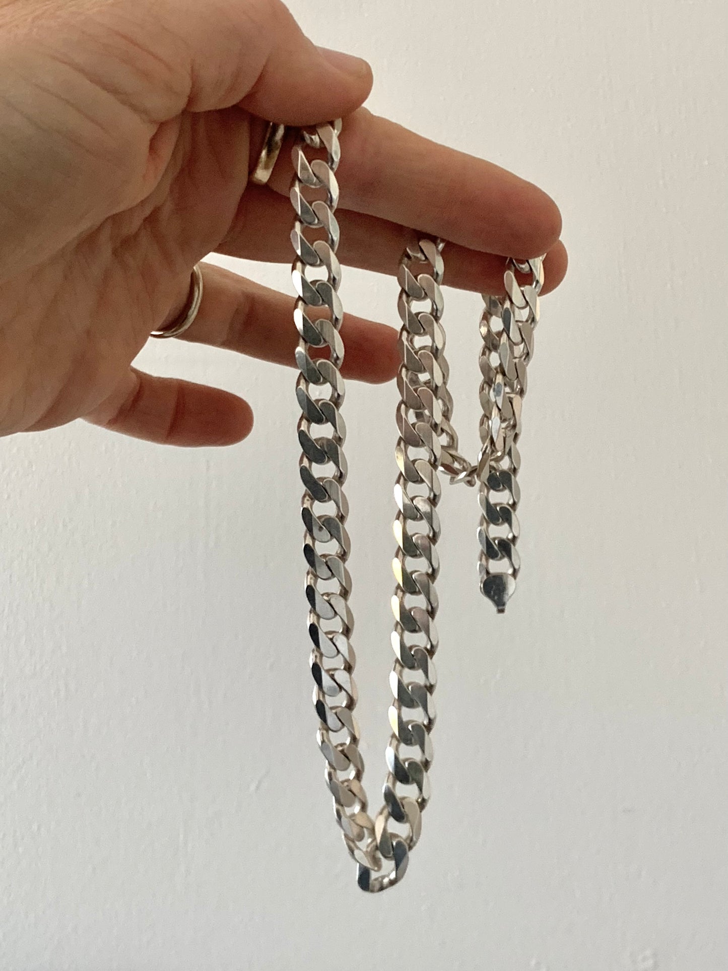 .925 1990s 56cm solid 77 gram heavy chunky Italian sterling silver perfect Italy marked oversized flat curb link chain necklace