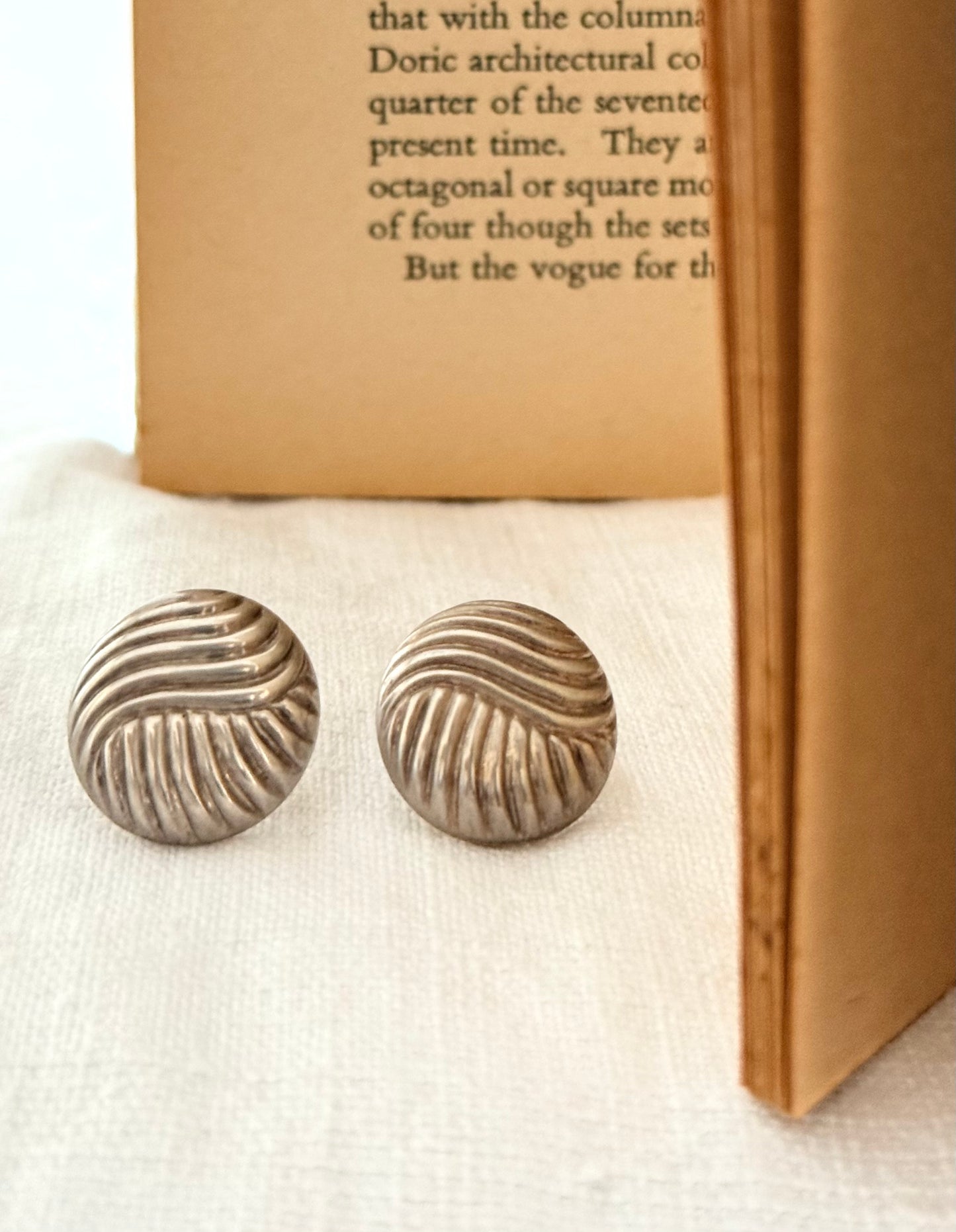 .18mm .1970s .1980s geometric textured .925 silver oversized circle retro sterling silver swirled pattern half round hollow post stud comfort fit statement earrings