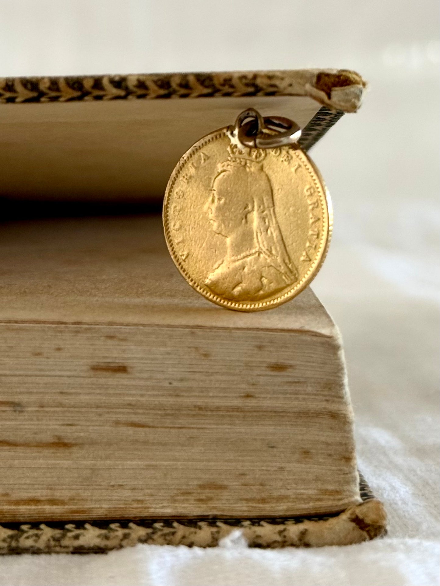 .1890 .22ct gold true antique half sovereign Victorian fine gold coin pendant