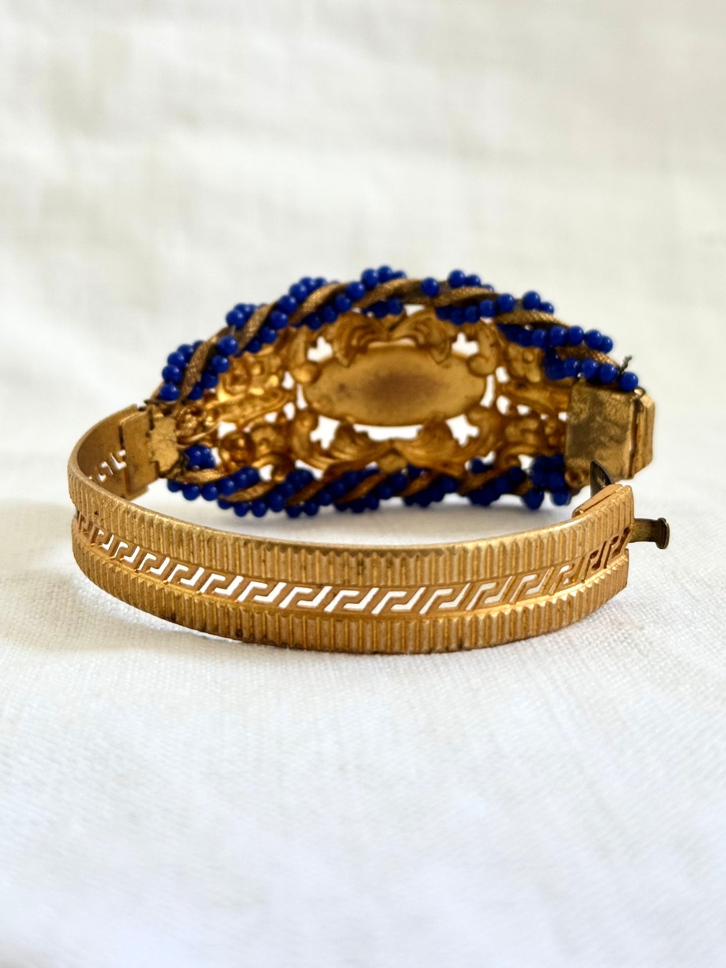.1870s .1890s antique Baroque revival gold plated E.A. Bliss clasp bangle