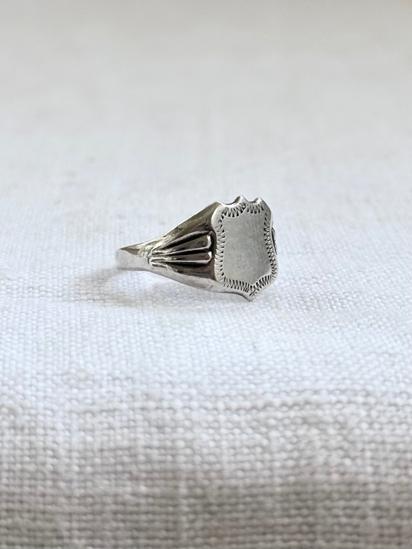 .1970s .925 silver crest signet seal ring