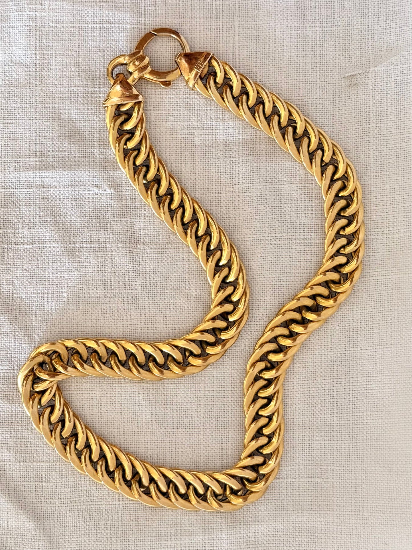 .13mm .1990s .375 modernist era chunky yellow 9ct gold thick Miami Curb Italian gold puffy luxurious gold Cuban Curb chain necklace